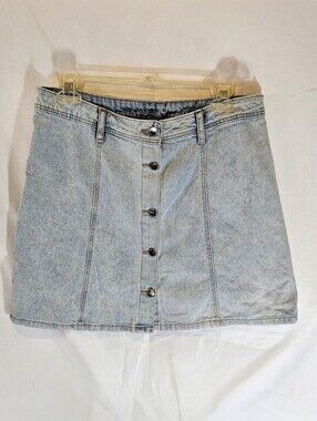 Divided H&M Light Wash Button Front Denim Mini Skirt Size 10 A-Line